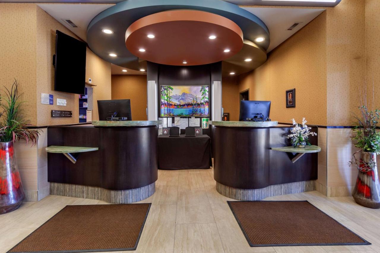 Best Western Plus Drayton Valley All Suites Экстерьер фото